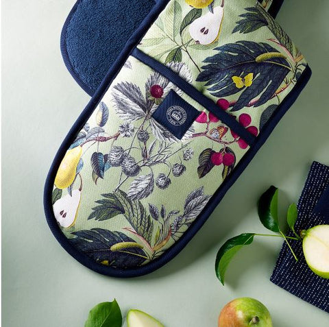 Kew Gardens Bee Floral Double Oven Gloves
